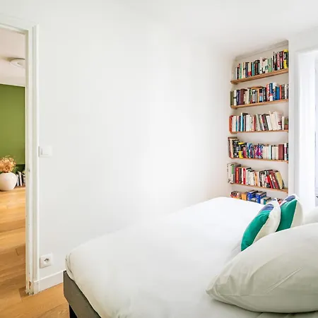 Bonne Nouvelle Cosy