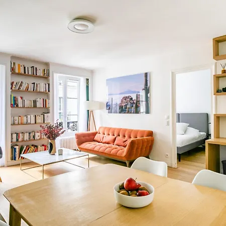 Bonne Nouvelle Cosy Apartment *